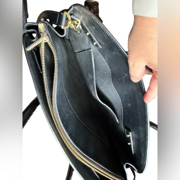 Cuyana Black Leather Work Satchel - Picture 14 of 16